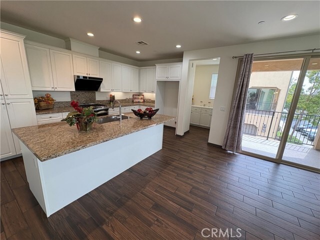 Photo - 21038 Cornerstone Dr