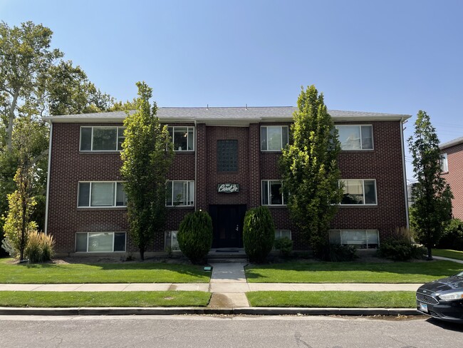Building Photo - The Arches South Apartments