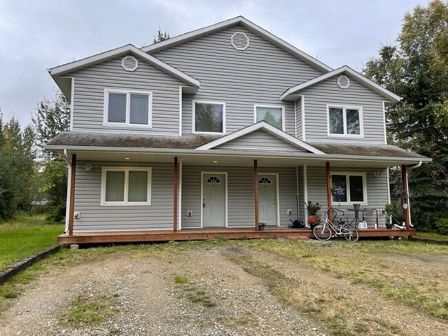 Building Photo - 4683 Bluegill Rd Unit A