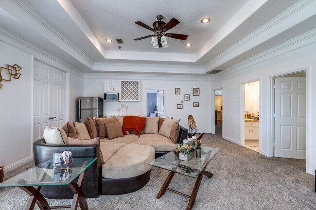 Photo - 8 Cypress Point Ct