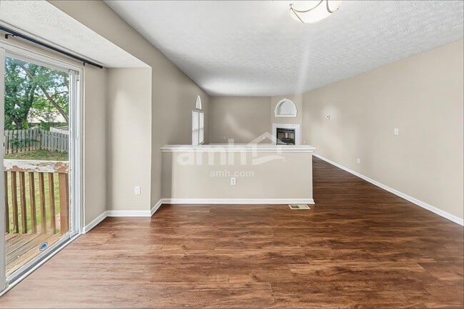 Photo - 340 Evergreen Cir
