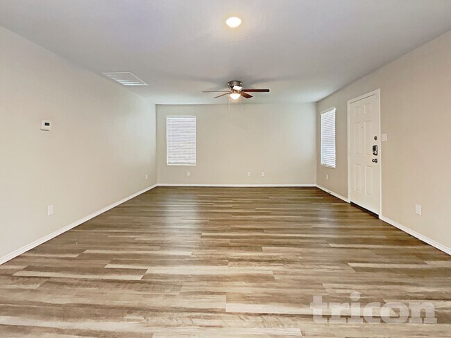 Photo - 6542 Augustus Magee