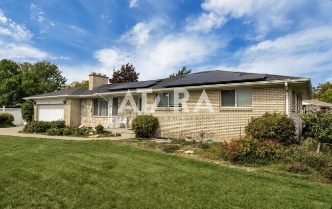 Photo - 1374 Marinwood Ave