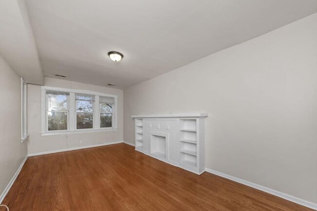 Photo - 1 bedroom in Chicago IL 60625 Unidad 53-1
