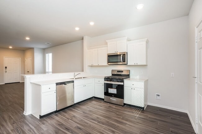 3169 Wood Lily Dr