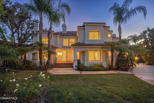 1565 Falling Star Ave