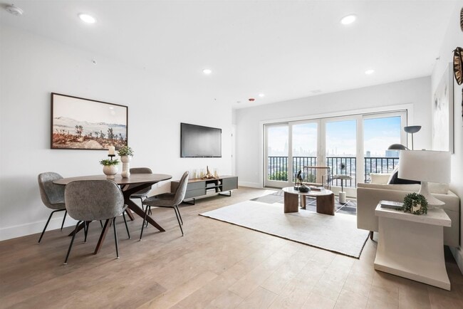 Photo - 620 Palisade Ave Unit 202