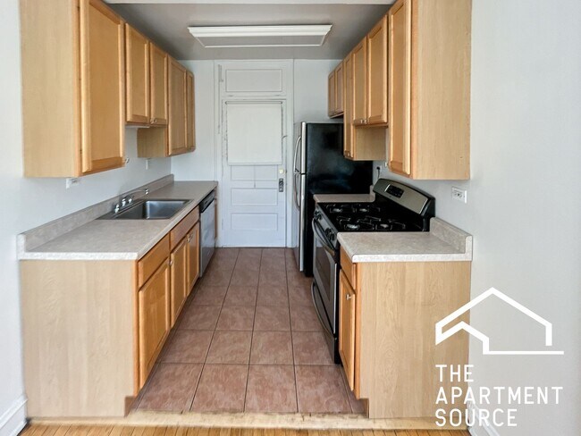 Photo - 1614 W Sunnyside Ave Unit 3E