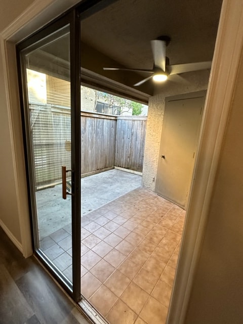 Photo - 1202 Thorpe Ln