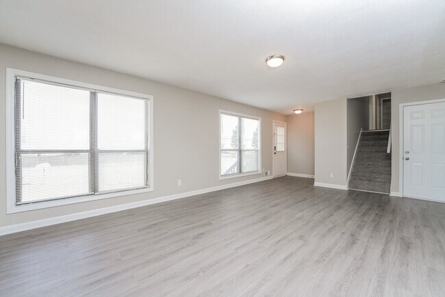 Photo - 4352 Hidden Bluff Way