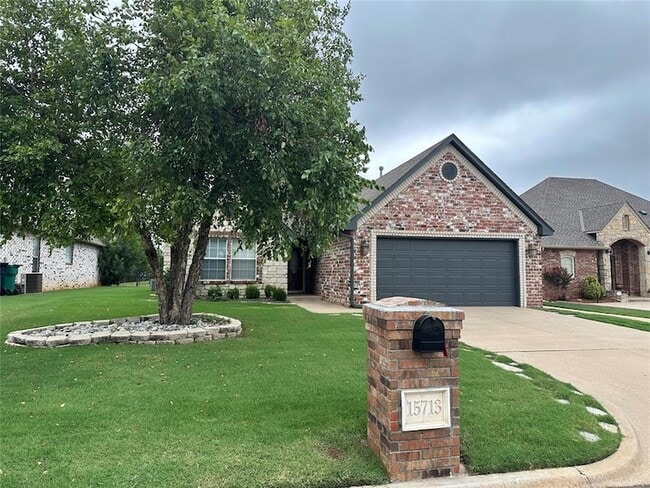 Photo - 15713 Traditions Blvd