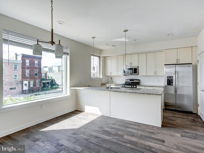 Building Photo - 2123 E Lehigh Ave Rental
