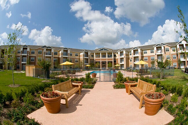 Photo - Mariposa Ella Boulevard 55+ Apartment Homes