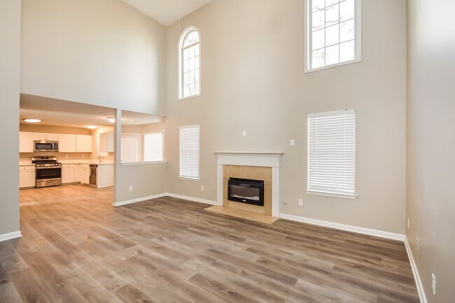 Photo - 5621 Winchester Pl