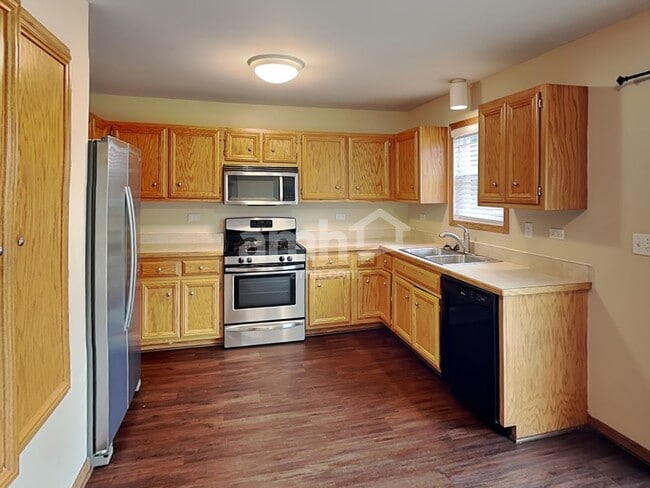 Photo - 1305 Bassett Dr