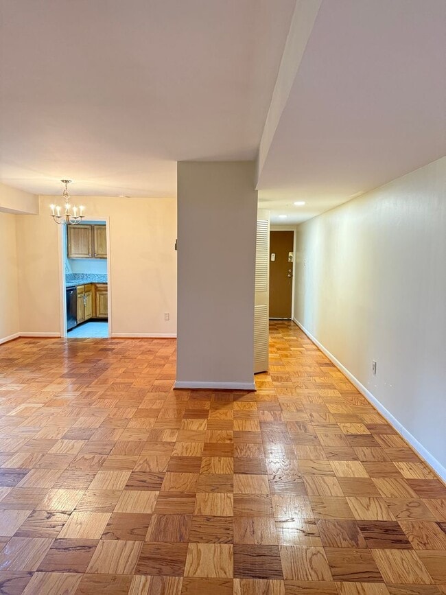 Photo - Commuter’s Dream! Large 2BR/2BA Condo Step...