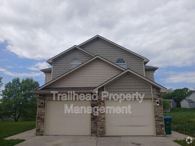 Building Photo - 21616 Westover Ct Rental