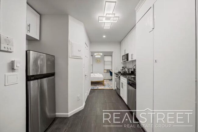 Photo - Modern 1BR/1BA in Prime Lower Manhattan | Fast Access to Midtown & Google HQ Unidad 11