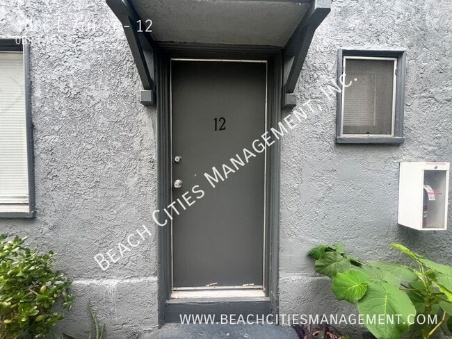 Photo - 1066 E 7th St Apartment Unit 12