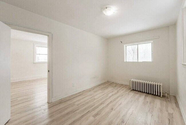 Photo - 138 Allanburg Rd