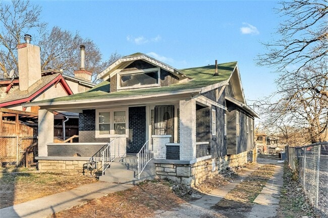 Photo - Beautiful 3 Bedroom 2 Bathroom Home in Kansas City!