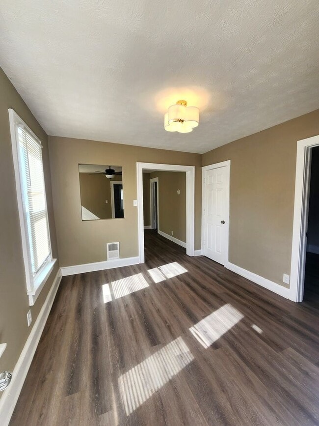 Photo - Torres-W 47th Unit Down