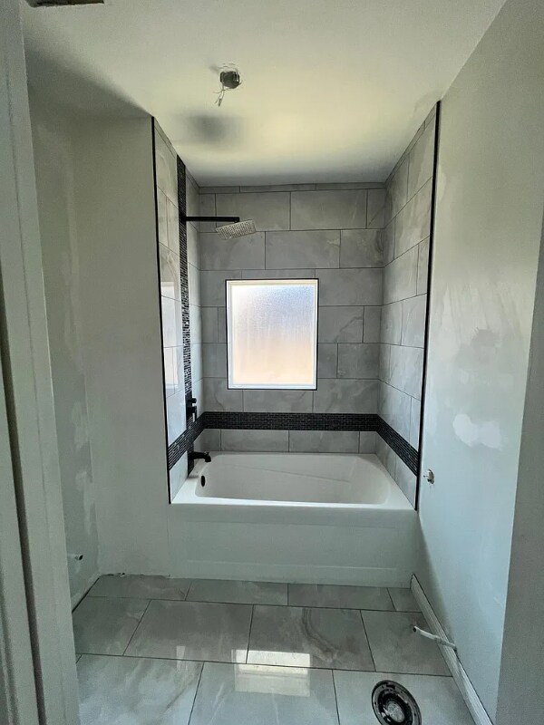 Photo - 121 S 21st Ave