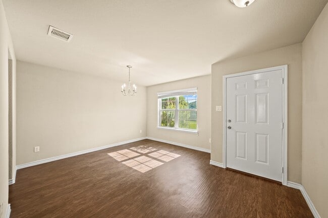 Photo - 3206 Aldridge Dr