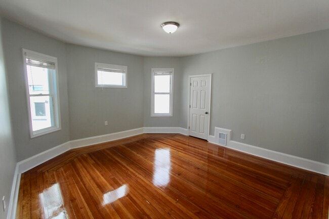 Photo - 203 Westville St Unidad 3