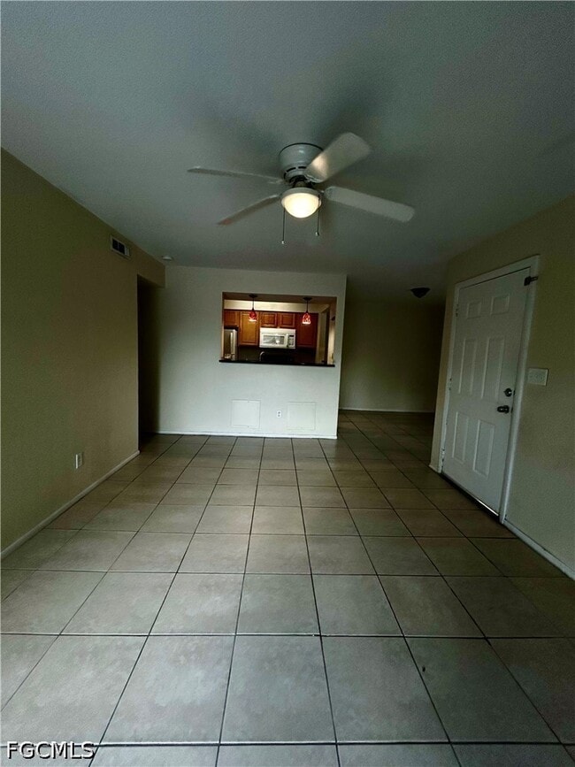 Photo - 2929 Winkler Ave Unit 1015