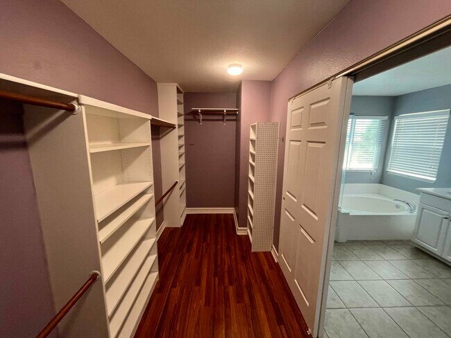 Photo - 1579 E Washington Ave