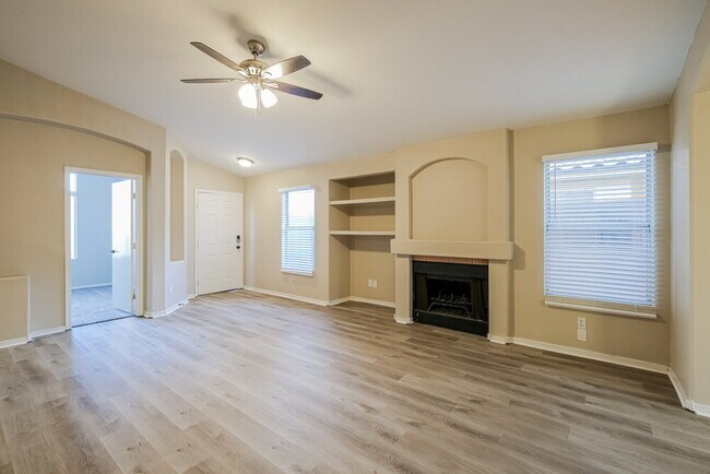 Photo - 8667 W Palm Ln