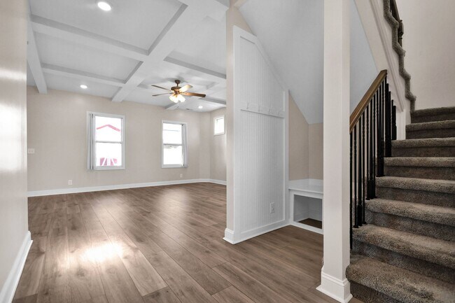 Photo - Pet Friendly Three Bedroom!