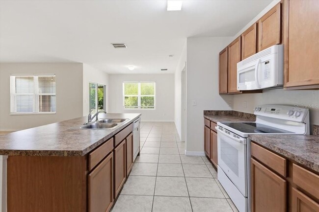 Photo - 14295 Overlook Ave