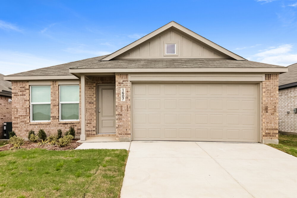 Photo - 1607 Sparrow Hawk Rd