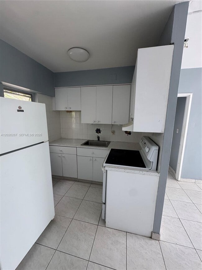 Photo - 10281 E Bay Harbor Dr Unit A6