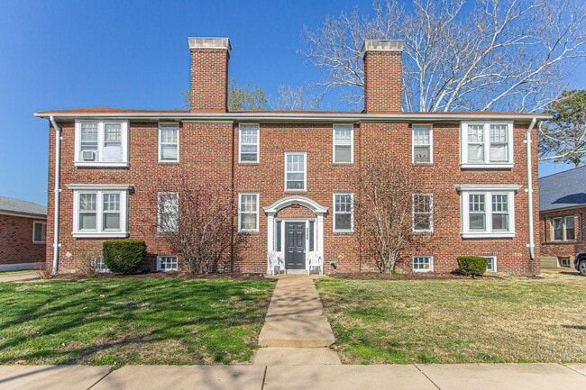 Building Photo - 1140 Ursula Ave Unit 1S