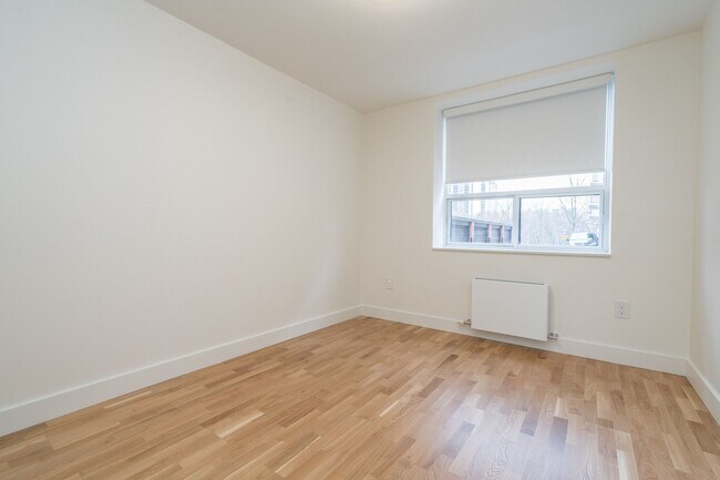 Photo - 56 Eccleston Drive Unit 313