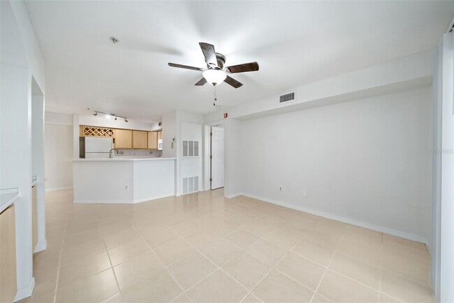Photo - 823 Camargo Way