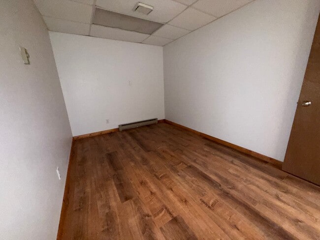 11038 W National Ave Unit 3