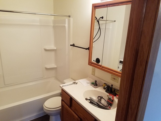 Photo - 819 Jane St Unidad 2