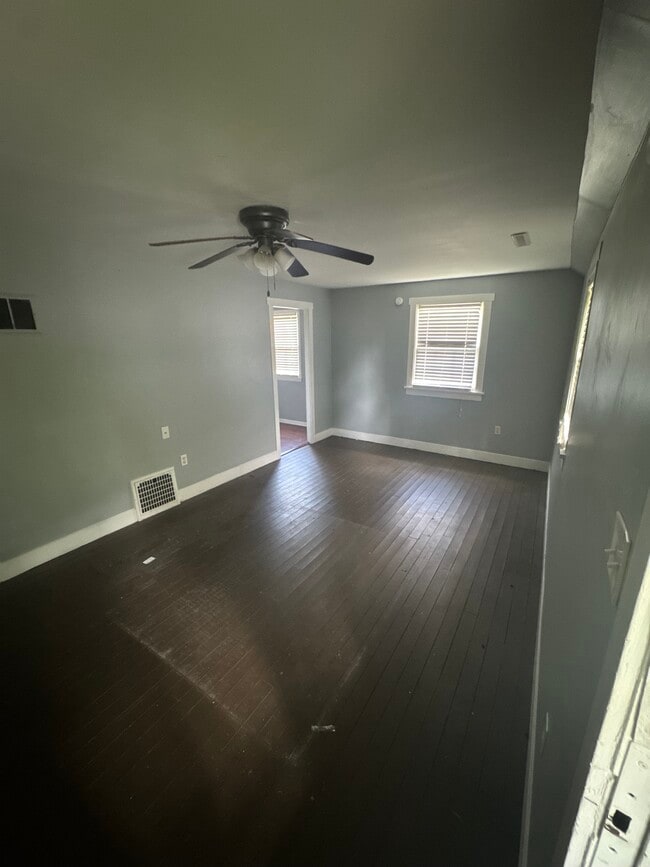 Photo - 751 S Miller Ct