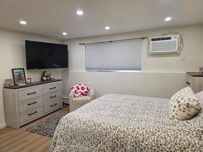 Photo - 5 Lancelot, 5