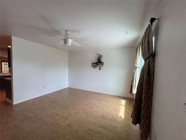 Photo - 5383 Trekell St