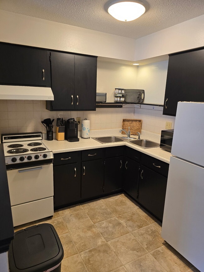 Photo - Elm Multiplex Unit 5