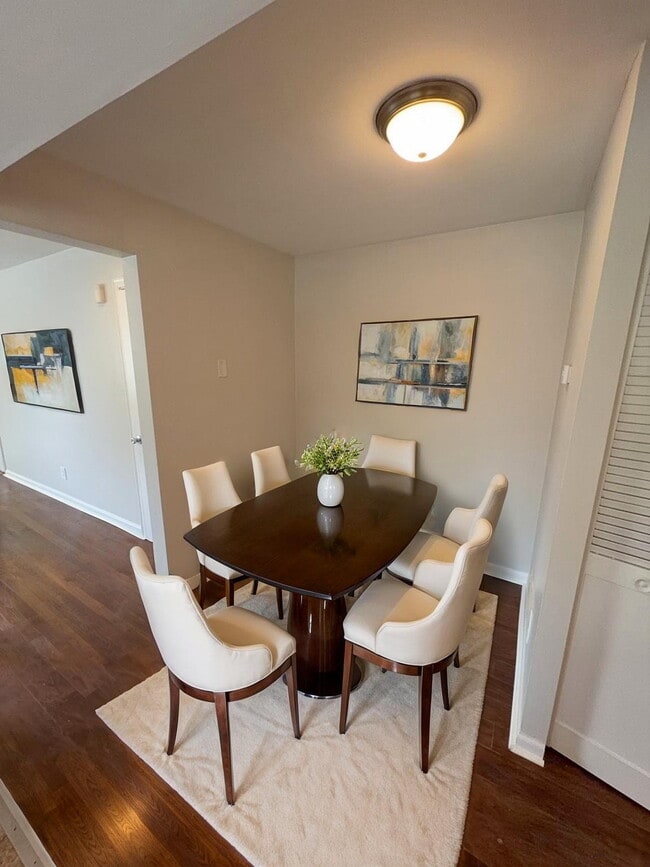 Photo - 3918 E Gatewood Ln Unidad 2