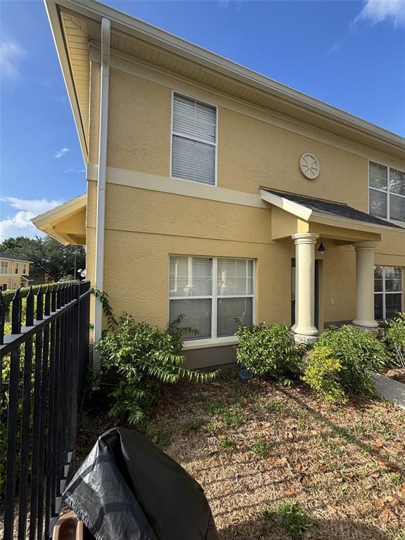 Photo - 240 Hardcastle Pl