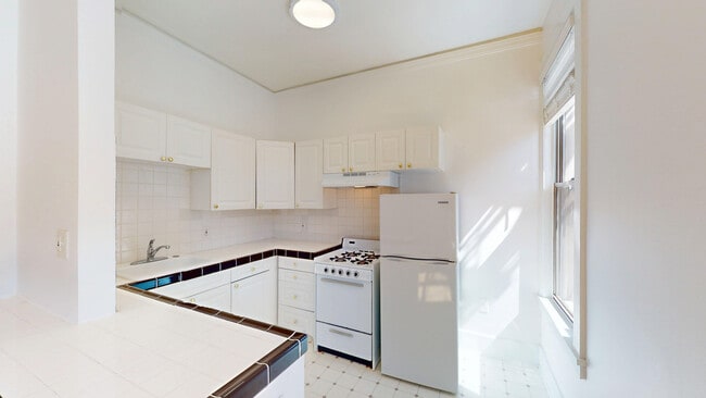 Photo - 1408 California St Unit 203
