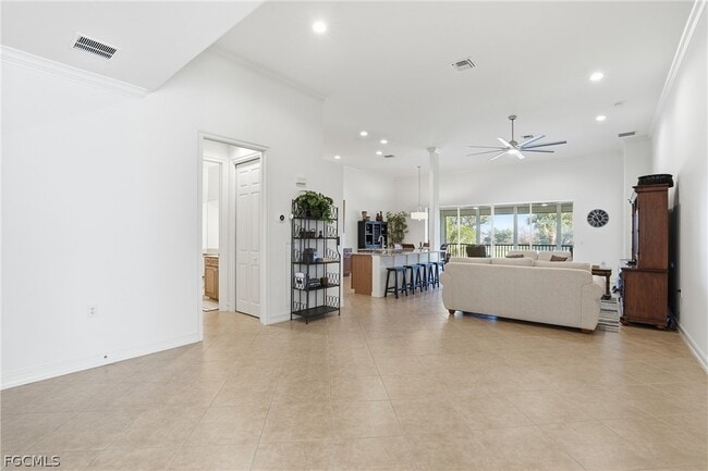 Photo - 9340 Triana Terrace Unidad 4