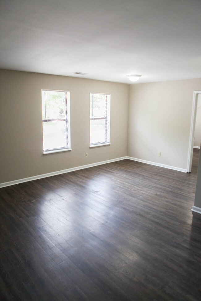 Photo - Cumberland Pointe